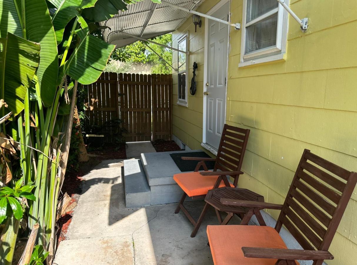 5 Min To Beach Large Living Room Fenced Backyard Bbq Firepit Driveway Boat Parking Lake Worth Beach Ngoại thất bức ảnh